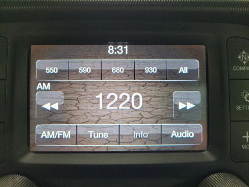 Used 2018 Jeep Wrangler Unlimited Sport AWD/4WD image 25