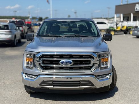 Used 2021 Ford F150 XLT w/ Equipment Group 302A High RWD image 2