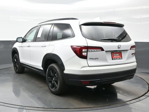 Used 2022 Honda Pilot TrailSport image 4