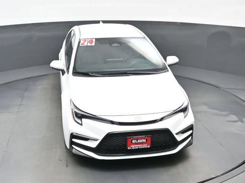 Used 2024 Toyota Corolla SE FWD image 34