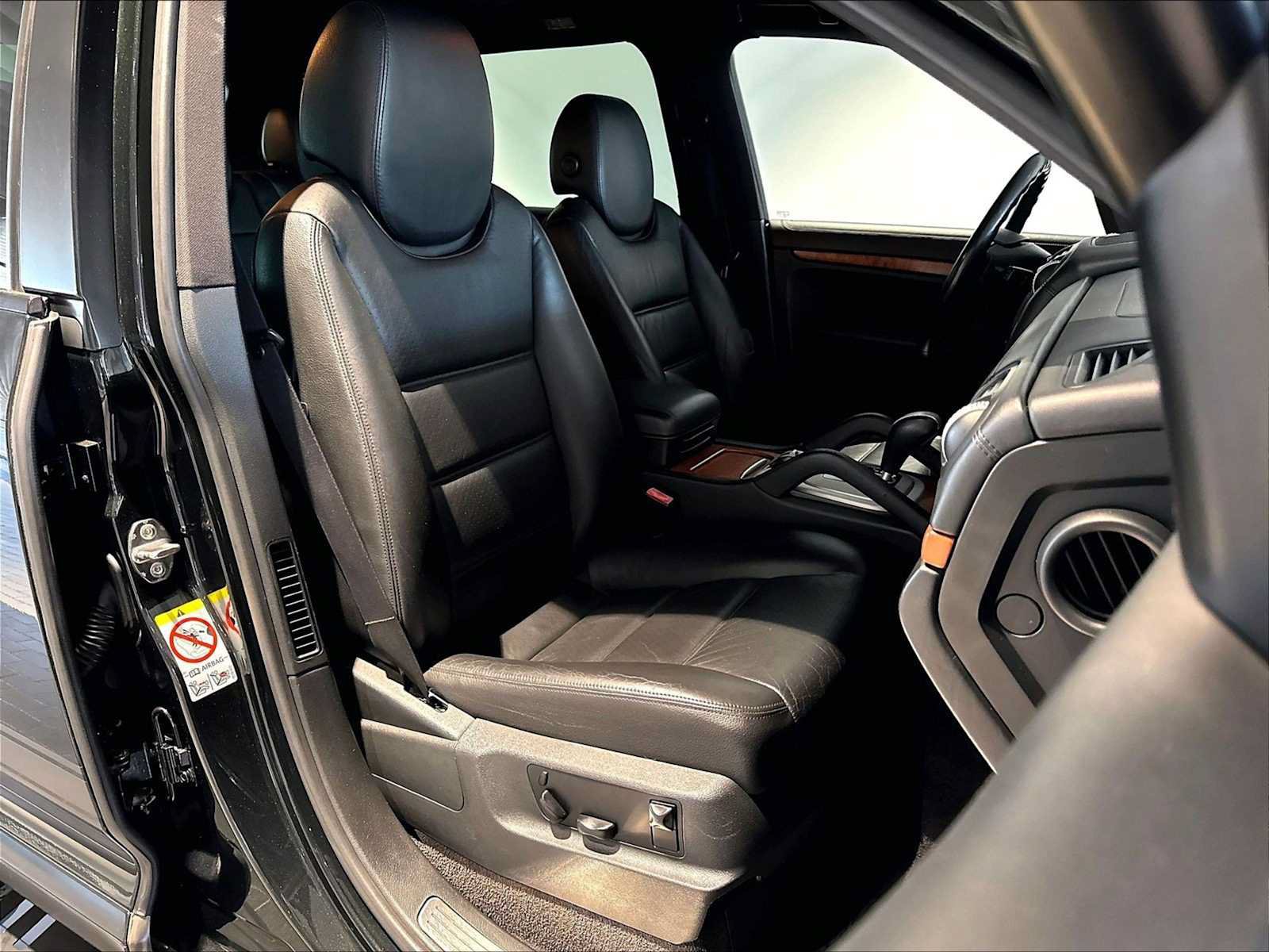 Used 2008 Porsche Cayenne S AWD/4WD image 23