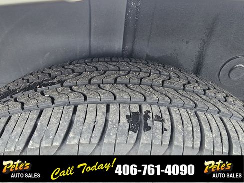 Used 2016 Dodge Grand Caravan SE image 11