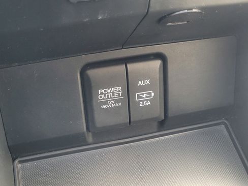 Used 2021 Honda Pilot Touring image 27