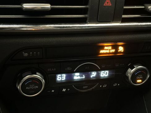 Used 2017 MAZDA CX-9 Touring FWD image 21
