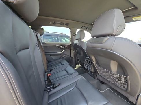 Used 2025 Audi Q7 3.0T Premium Plus AWD/4WD image 27