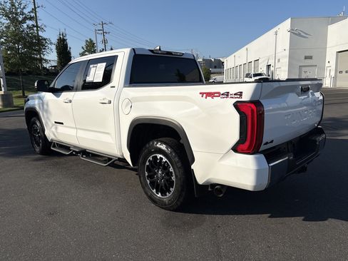 Used 2025 Toyota Tundra SR5 w/ TRD Off-Road Package AWD/4WD image 7