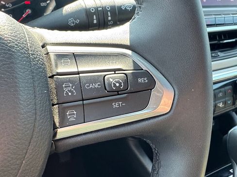 Used 2024 Jeep Compass Limited AWD/4WD image 32