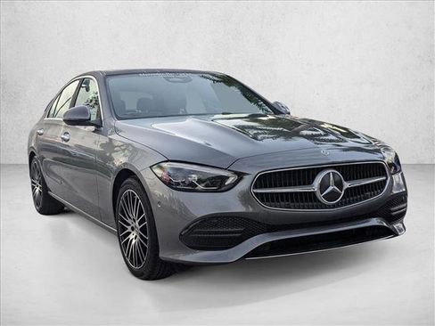 Used 2025 Mercedes-Benz C 300 Sedan image 3