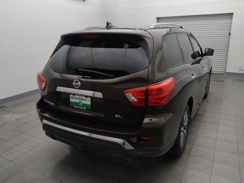Used 2019 Nissan Pathfinder SL FWD image 7