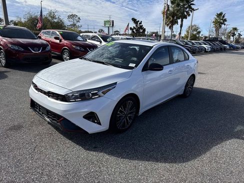 Used 2022 Kia Forte GT-Line w/ GT-Line Premium Package image 8