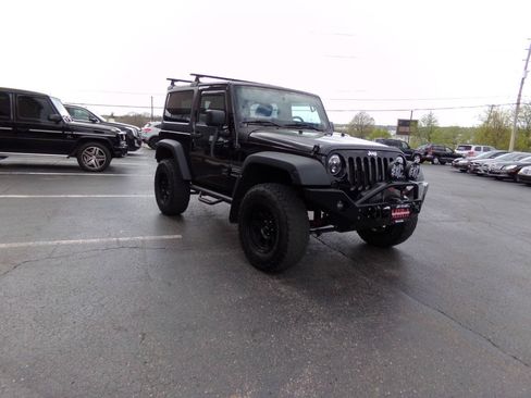 Used 2014 Jeep Wrangler Sport w/ Quick Order Package 23S AWD/4WD image 4