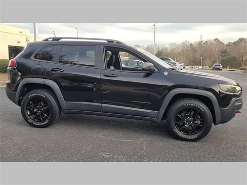 Used 2019 Jeep Cherokee Trailhawk image 49