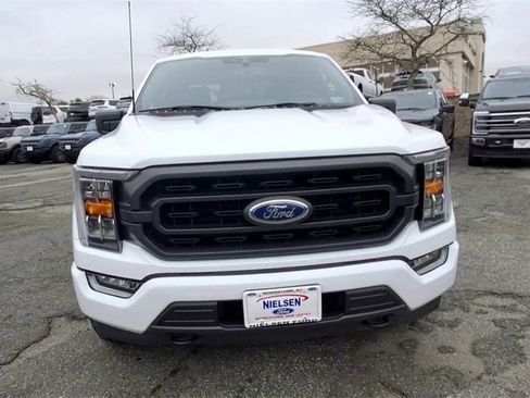 Certified 2022 Ford F150 XLT w/ Equipment Group 302A High image 3