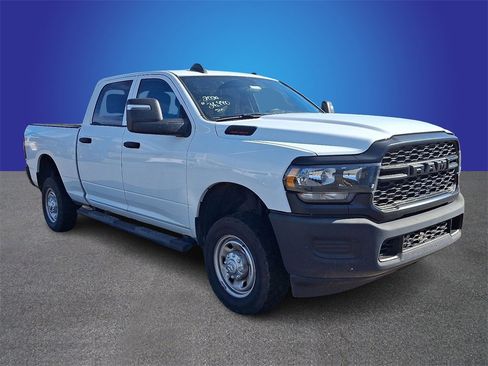Used 2024 RAM 2500 Tradesman image 3