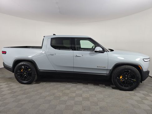 Used 2024 Rivian R1T Adventure AWD/4WD image 6