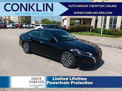 New 2025 Nissan Altima 2.5 SV w/ SV Premium Package