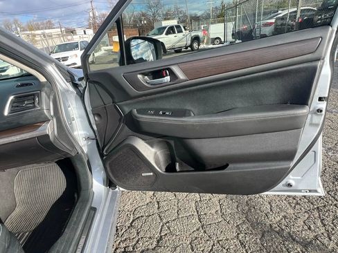 Used 2016 Subaru Legacy 2.5i Limited image 30