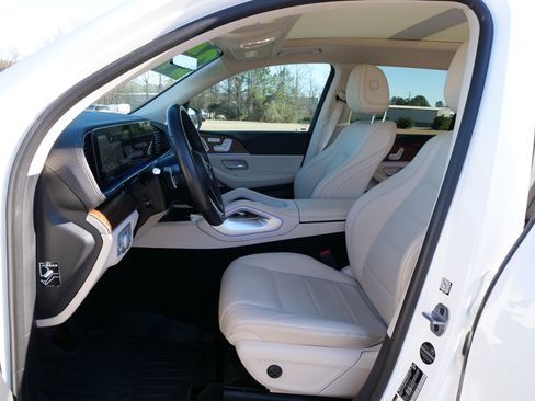 Used 2024 Mercedes-Benz GLS 450 GLS 450 image 17