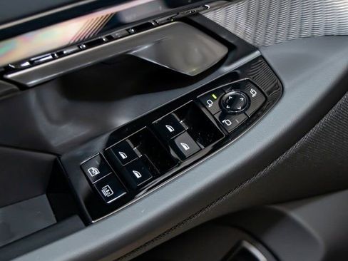 Used 2026 BMW 550e xDrive w/ Premium Package image 14