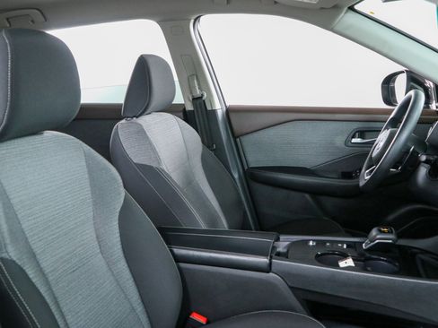 Used 2023 Nissan Rogue SV FWD image 26