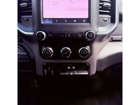 Used 2024 RAM 2500 Big Horn AWD/4WD image 14
