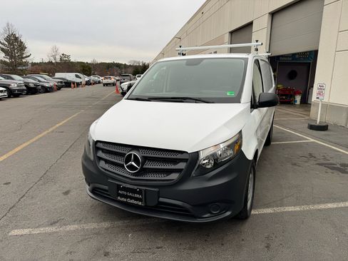 Used 2016 Mercedes-Benz Metris image 17