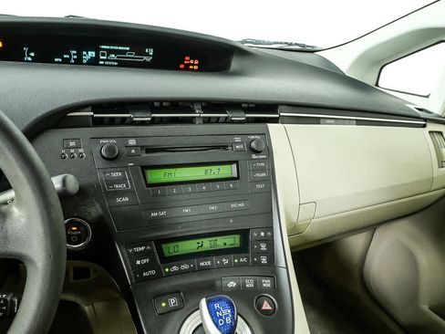 Used 2010 Toyota Prius Two image 12