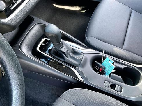 Certified 2025 Toyota Corolla LE image 16