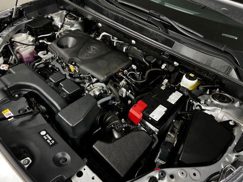 Certified 2024 Toyota RAV4 XLE image 11