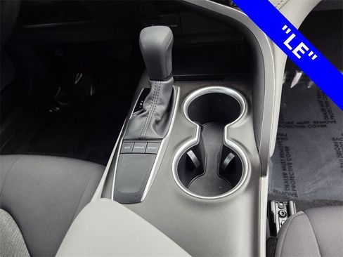 Used 2024 Toyota Camry LE image 14