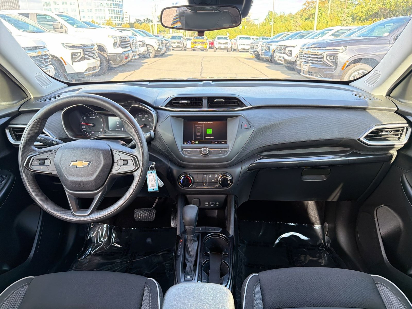 Used 2021 Chevrolet TrailBlazer LS FWD image 23