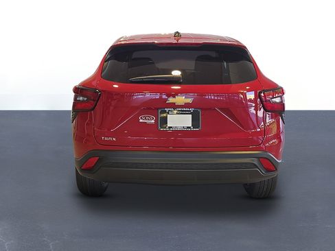 New 2026 Chevrolet Trax LS FWD image 4