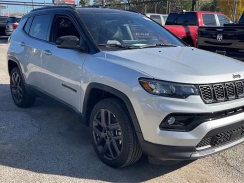 New 2026 Jeep Compass Limited image 7