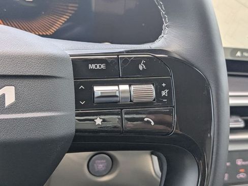 New 2026 Kia Sorento EX FWD image 33