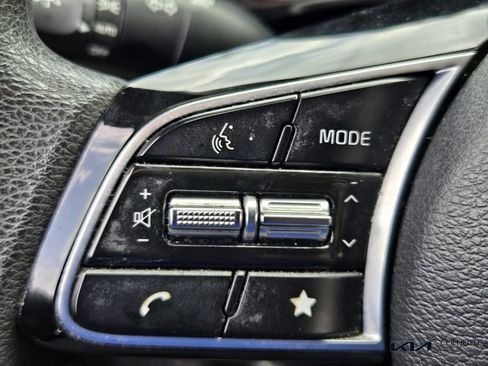 Certified 2023 Kia Forte LX FWD image 25