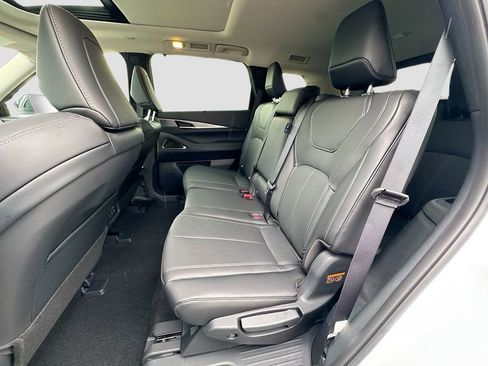 Used 2026 INFINITI QX60 Luxe w/ Cargo Package image 27