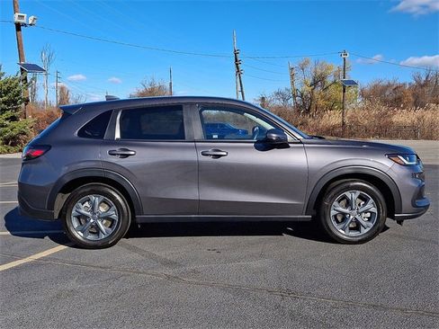 Certified 2026 Honda HR-V LX image 7