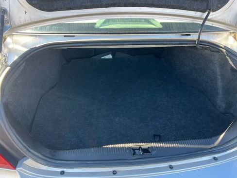 Used 2005 Buick LaCrosse CXL image 23