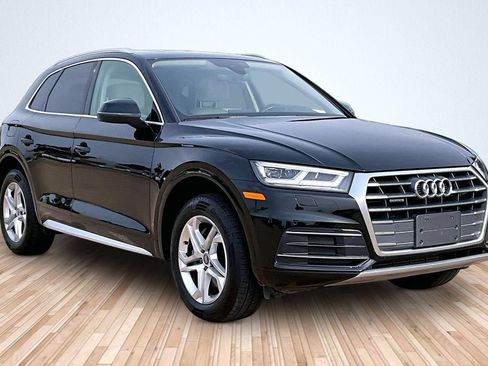 Used 2018 Audi Q5 2.0T Premium Plus w/ Premium Plus Package AWD/4WD image 9