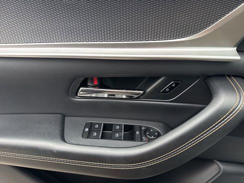 Used 2025 MAZDA CX-90 3.3 Turbo S w/ Premium Package image 19