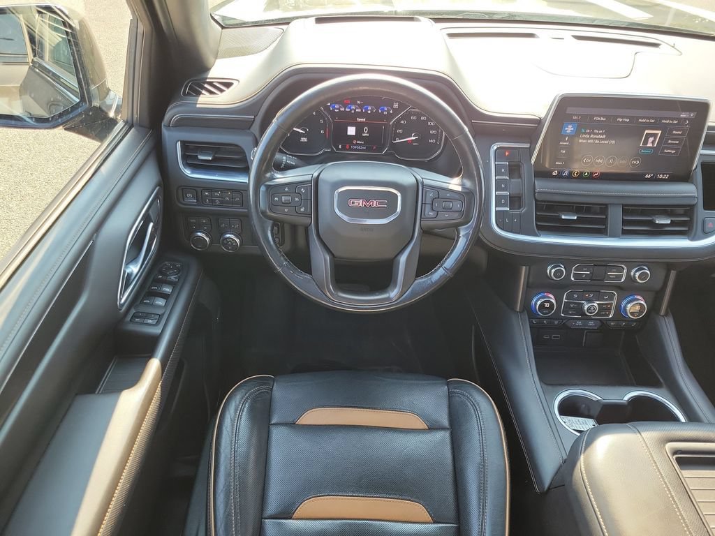 Used 2021 GMC Yukon AT4 w/ AT4 Premium Plus Package AWD/4WD image 14
