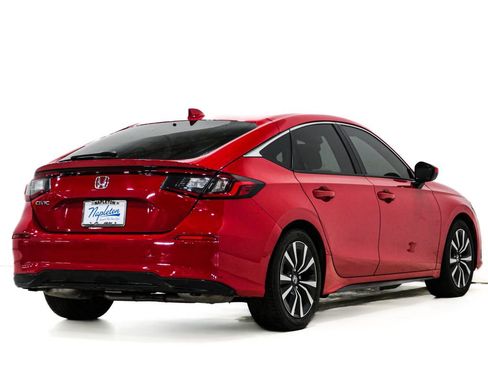 Used 2023 Honda Civic EX-L image 7