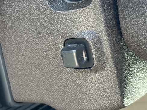 Used 2014 GMC Acadia Denali image 20