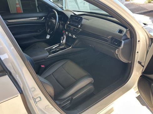 Used 2022 Honda Accord Sport image 22