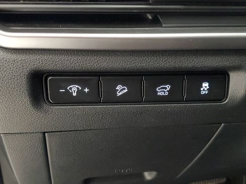 Used 2025 Kia Telluride S AWD/4WD image 11