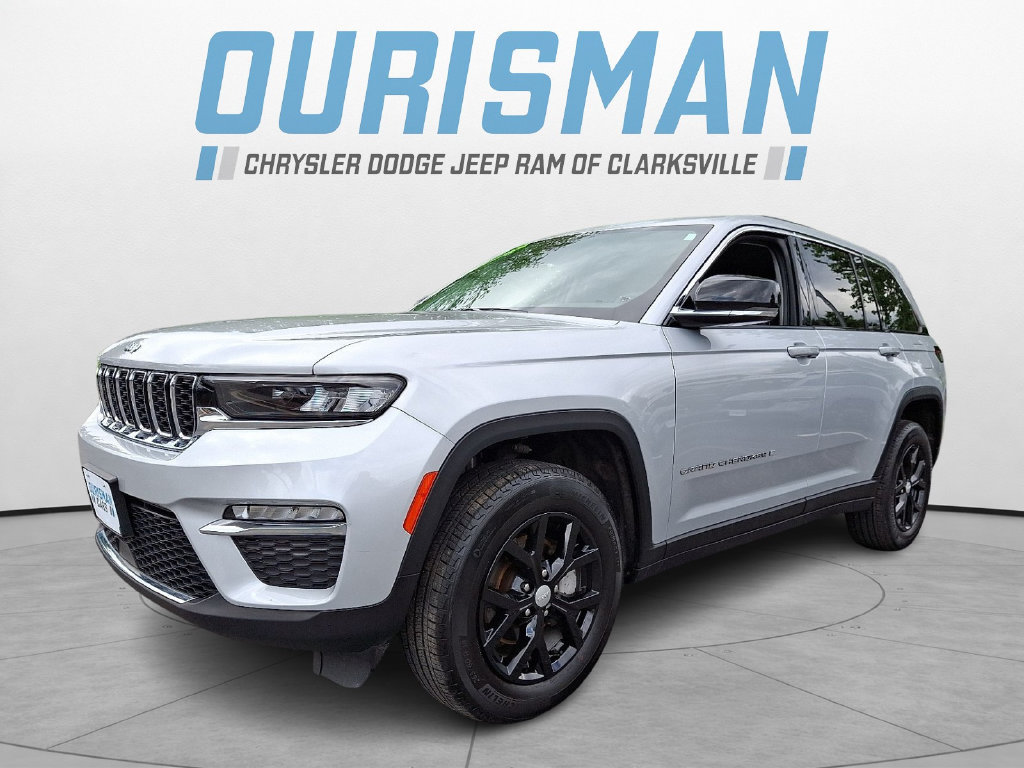 Used 2023 Jeep Grand Cherokee Limited AWD/4WD image 3