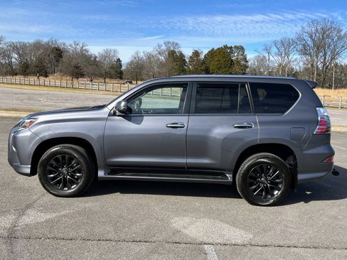 Used 2023 Lexus GX 460 Premium w/ Premium Package AWD/4WD image 7