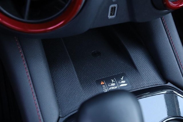 Used 2025 Chevrolet Blazer RS FWD image 22