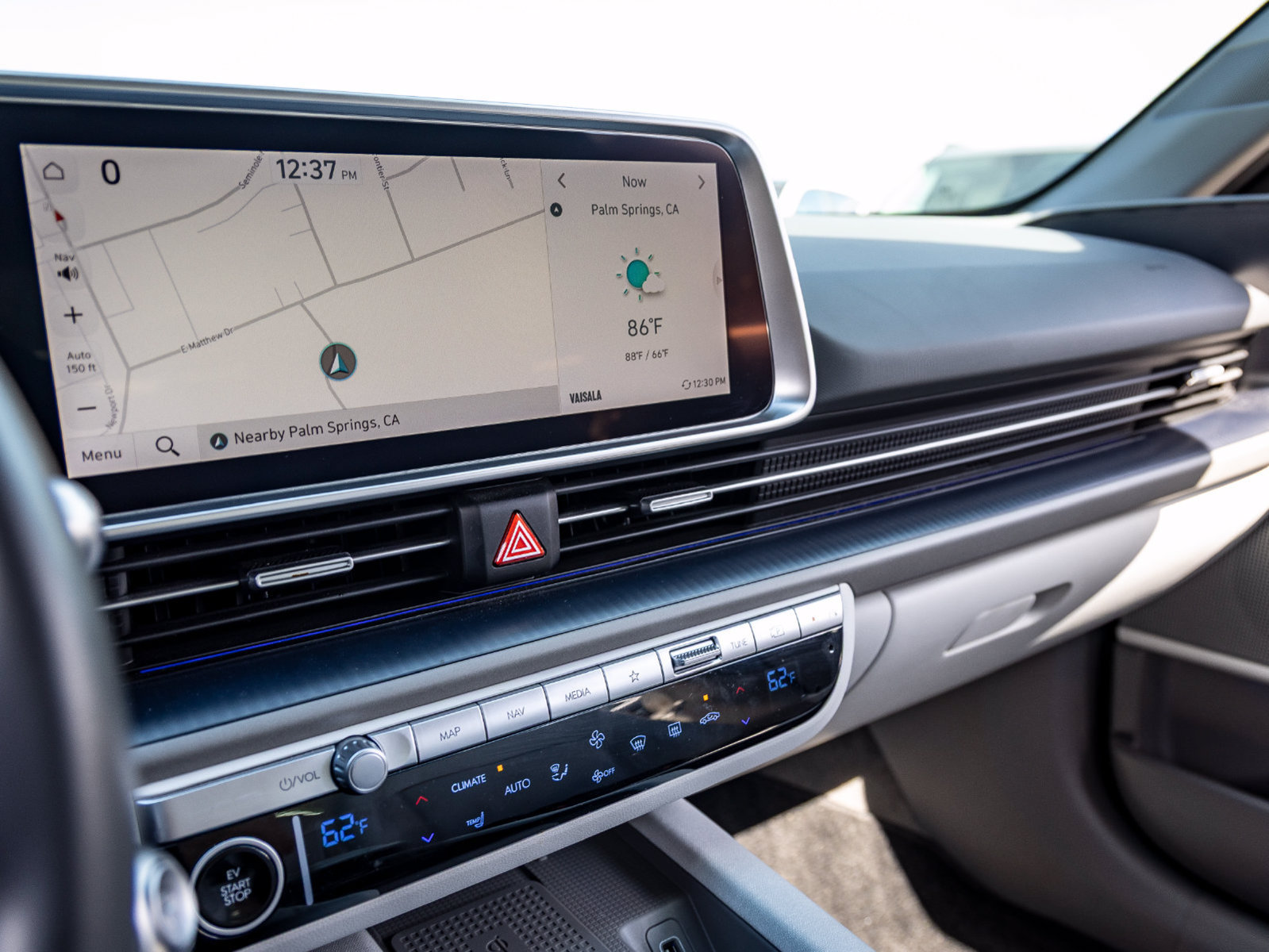 Used 2024 Hyundai Ioniq 6 SEL RWD image 16