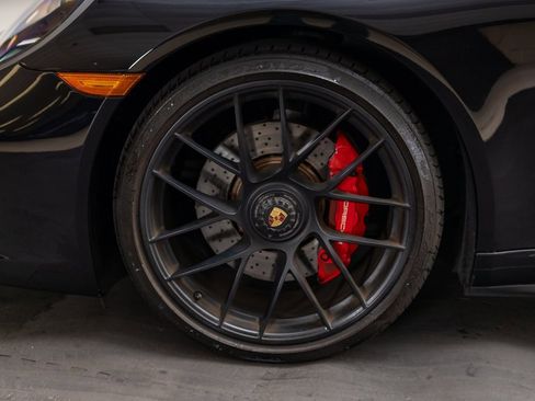 Used 2019 Porsche 911 Carrera GTS image 40